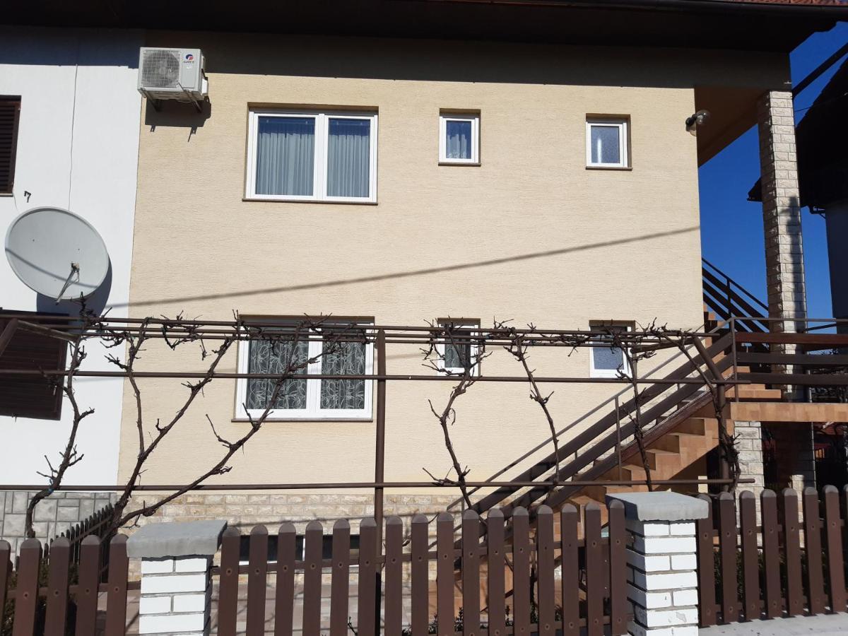 Apartament Apartman Helena Slunj Zewnętrze zdjęcie